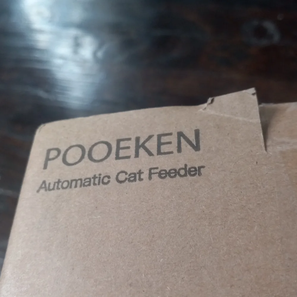 Pooeken open box
